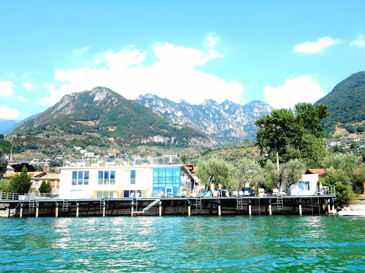 Direttamente Al Lago Apartments 马罗内 外观 照片
