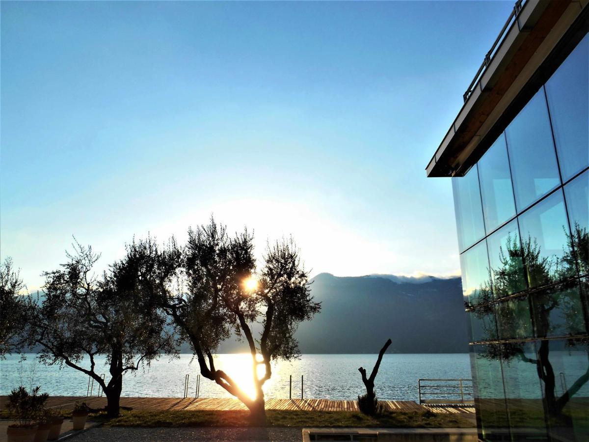 Direttamente Al Lago Apartments 马罗内 外观 照片