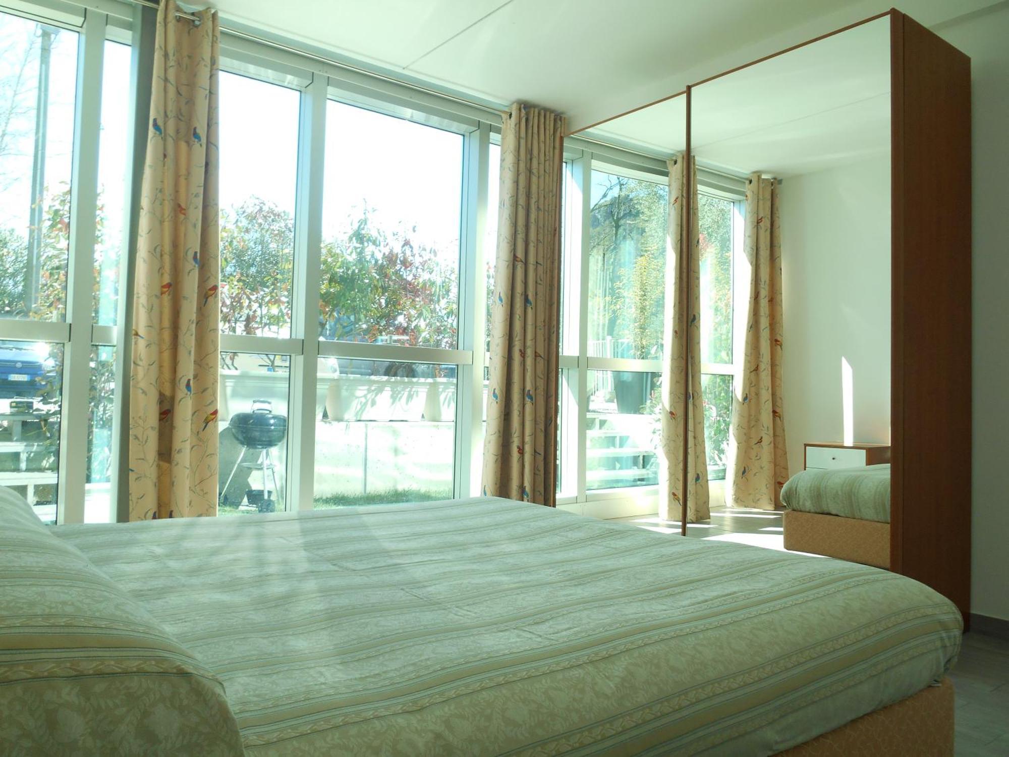 Direttamente Al Lago Apartments 马罗内 外观 照片